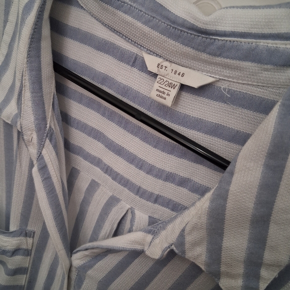 🔵Cato Striped Button-Down Shirt in Blue and White - Picture 3 of 7